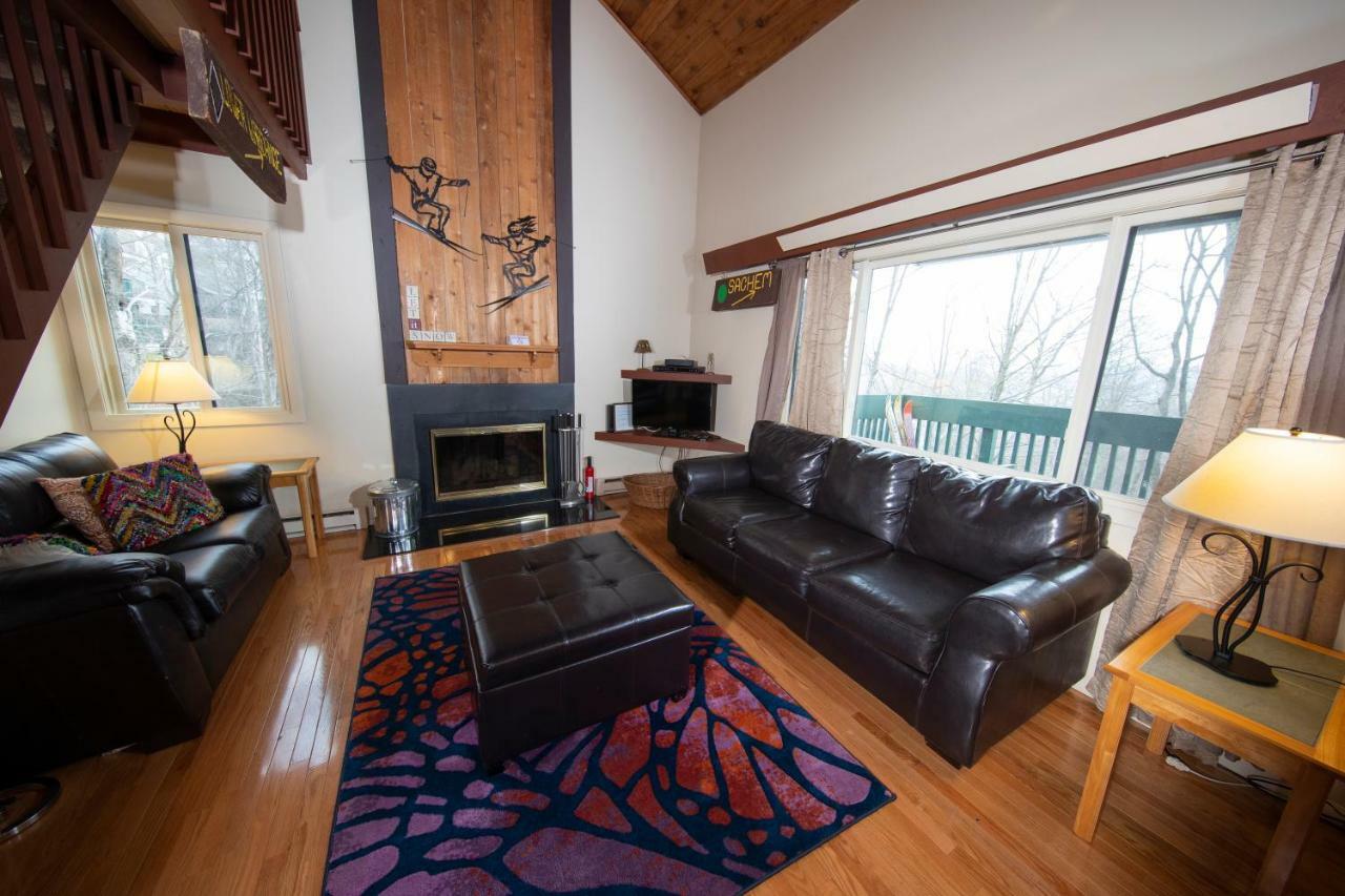 Okemo Mountain Lodging Ладлоу Экстерьер фото